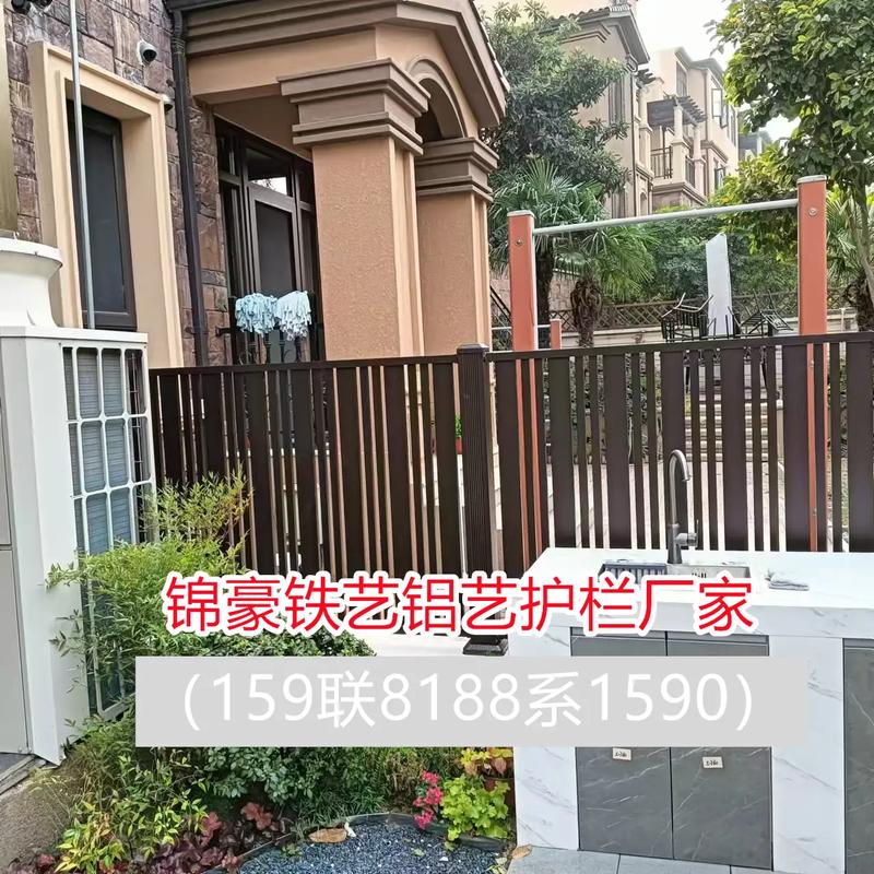 关注 平顶山装阳台护栏安装厂家( 159联8188系1590 )护栏结构设计合理